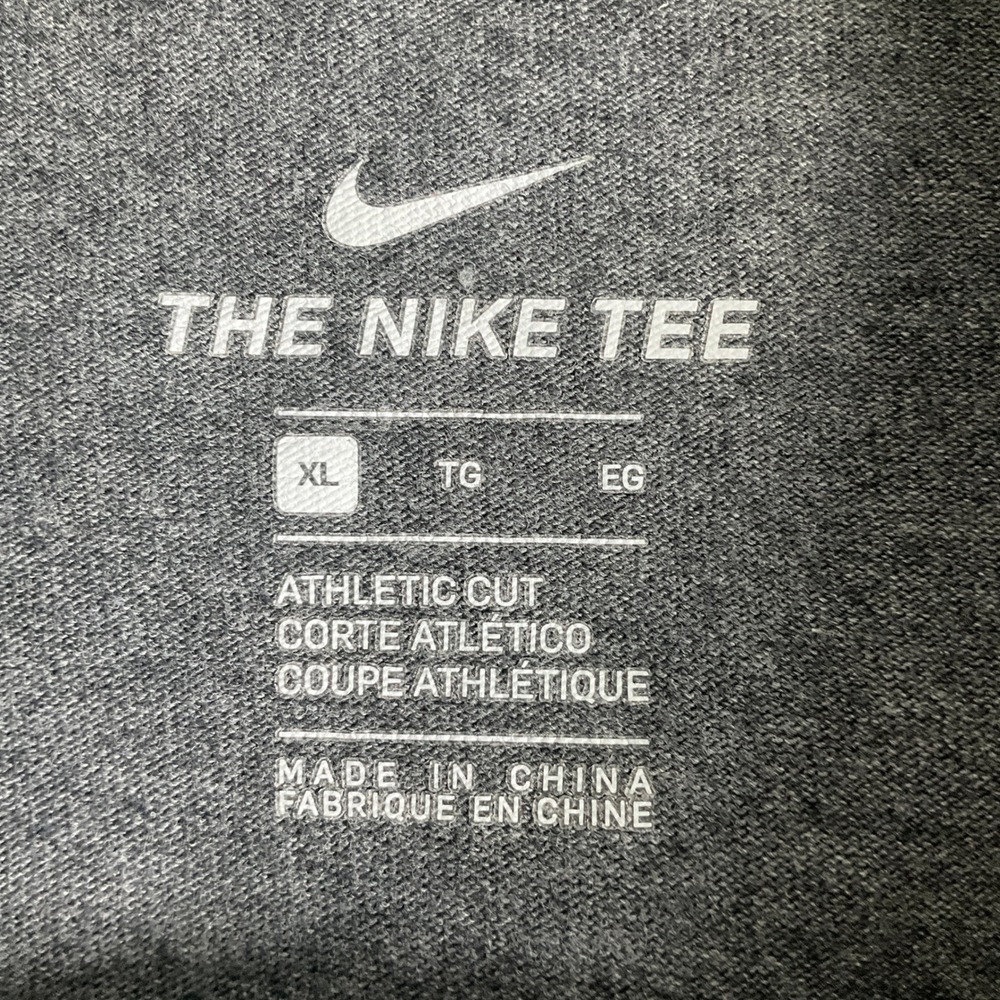 Nike The Nike Tee Michigan Wolverines T Shirt Men's XL Athletic‎ Cut Heavyweight - Picture 3 of 10